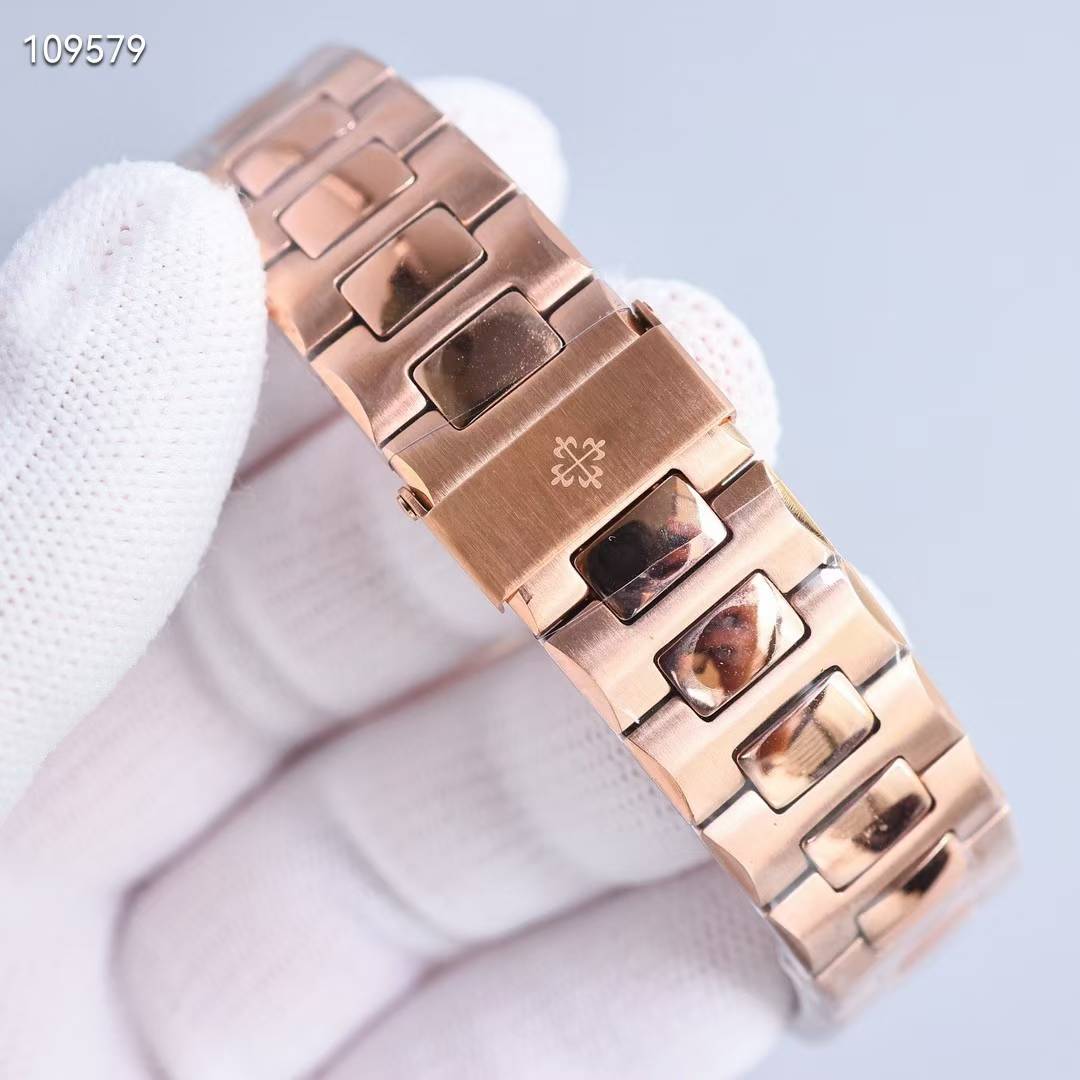 파텍필립 노틸러스 퍼페츄얼 캘린더 바게트 다이아 18k 도금 브라운 컬러 시계 워치